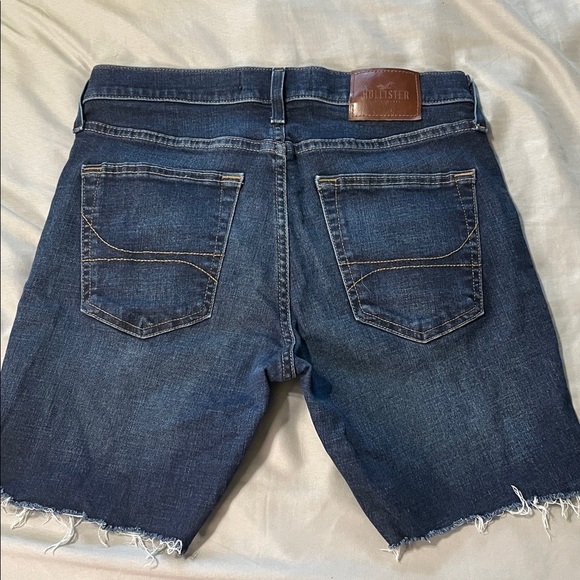 Hollister Like New Men’s Dark Wash Super Skinny Cutoff Denim Shorts Size 31 - Picture 6 of 8